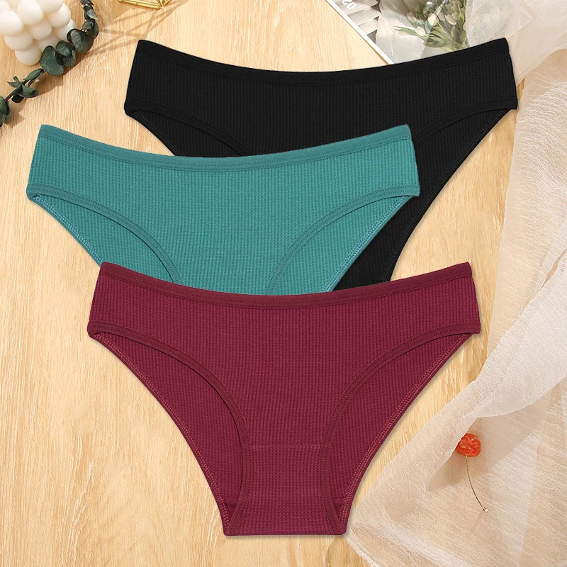 Low-Rise Waffle Cotton Briefs (3Pcs)